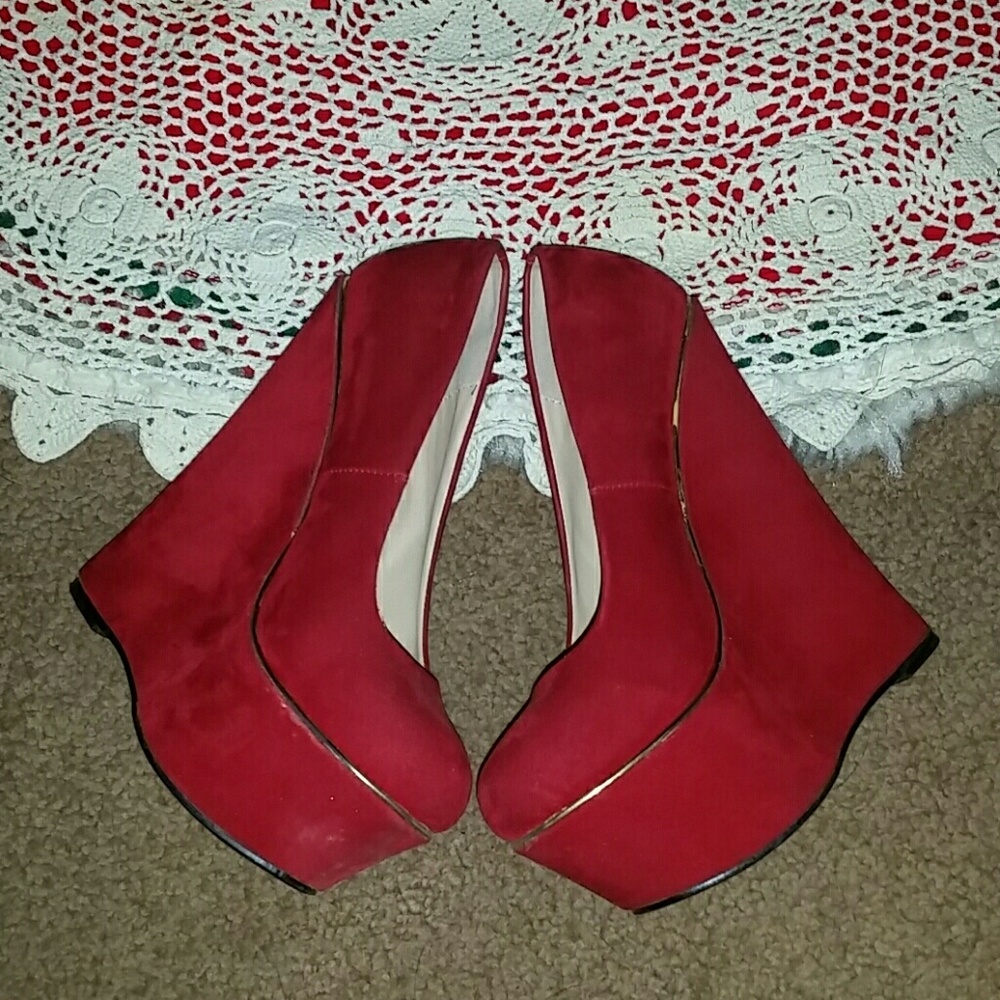 Velvet wedge heels